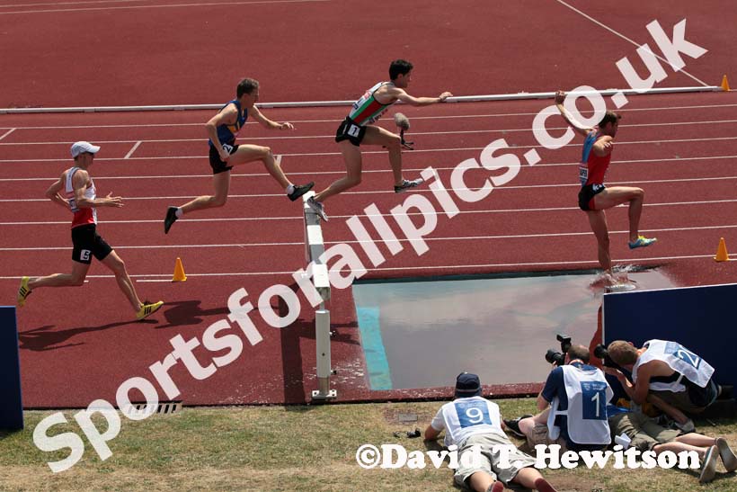 Mens 3000 metres steeplechase at the Sainsbury's British Championships, Birmingham.